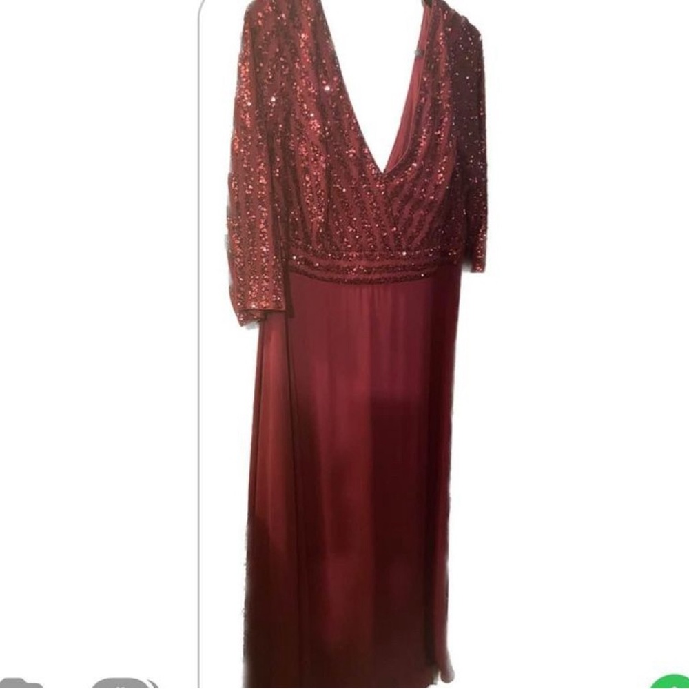 Ball/wedding dress 22/24 fits like 20/22 $30